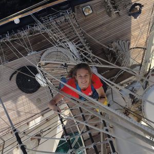 Meet your Posher, Ola